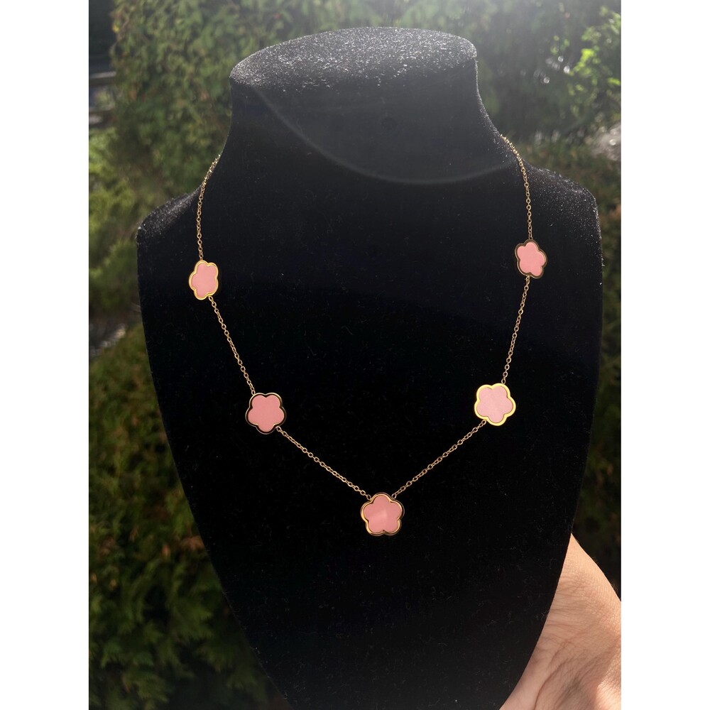 Pink and Gold Clover Necklace  - Chic Minimalist Necklace - Pink Flower Necklace - Picture 3 of 3